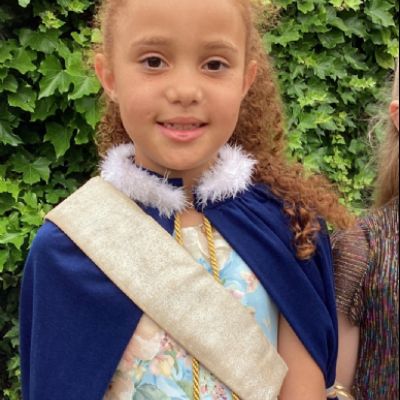 Rose Queen 2025